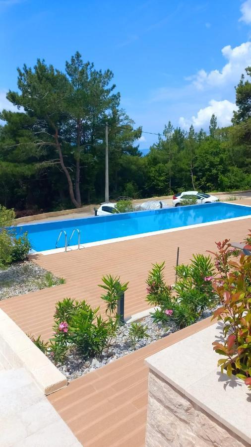 Cozy Apartments With Pool And Splendid Seaview Kavac Экстерьер фото